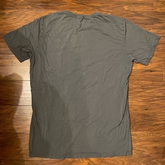 Marine Layer Graphic Tshirt Size M/L - Picture 3 of 4